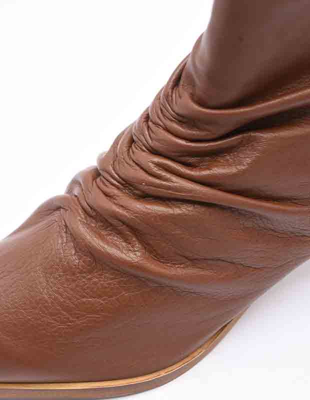 מגפון עור מכווץ