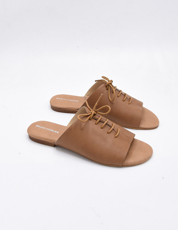 כפכף עם שרוכים