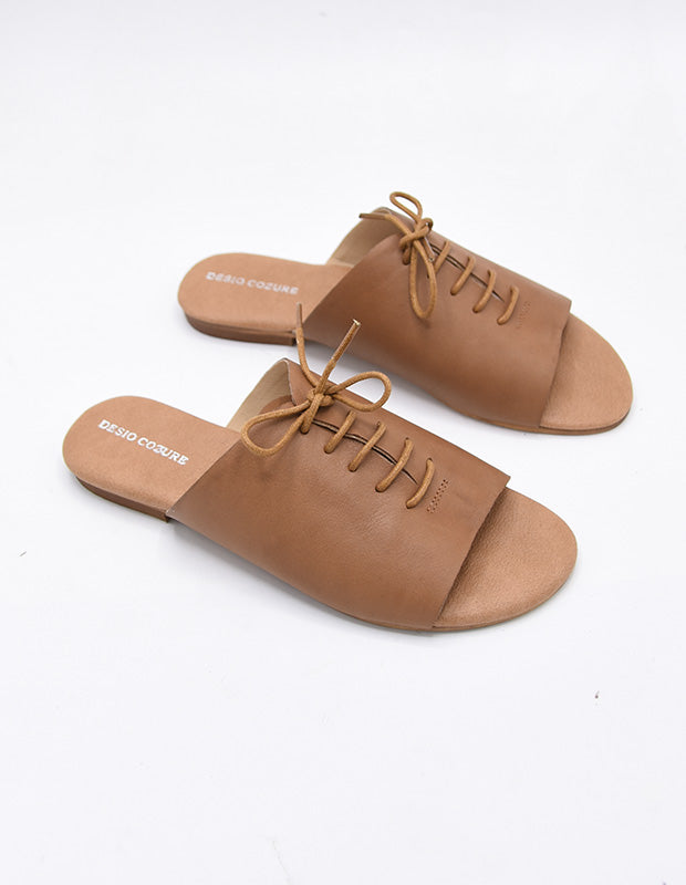 כפכף עם שרוכים