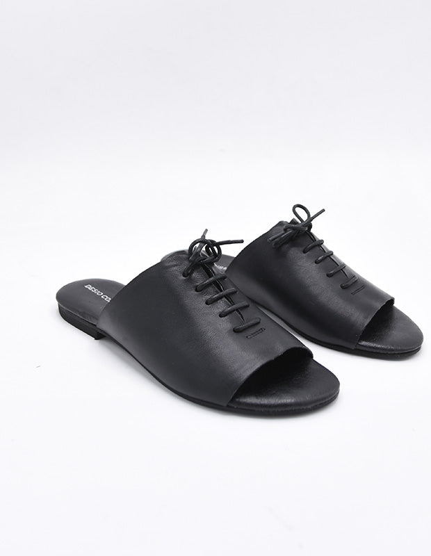 כפכף עם שרוכים