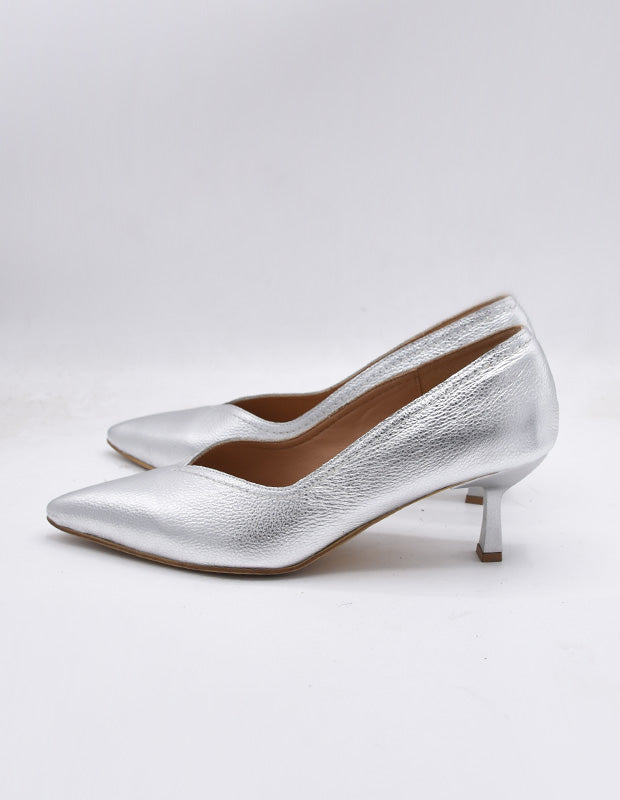 נעל עקב קריסטי