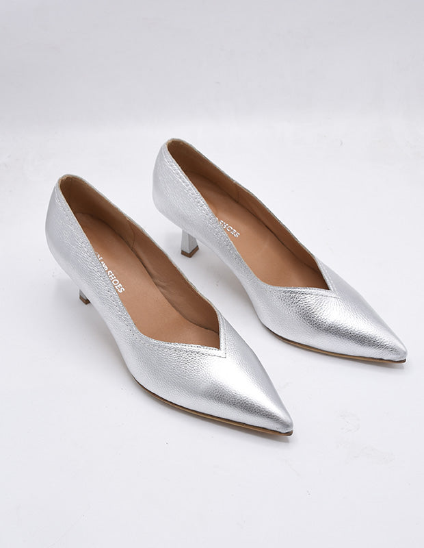 נעל עקב קריסטי