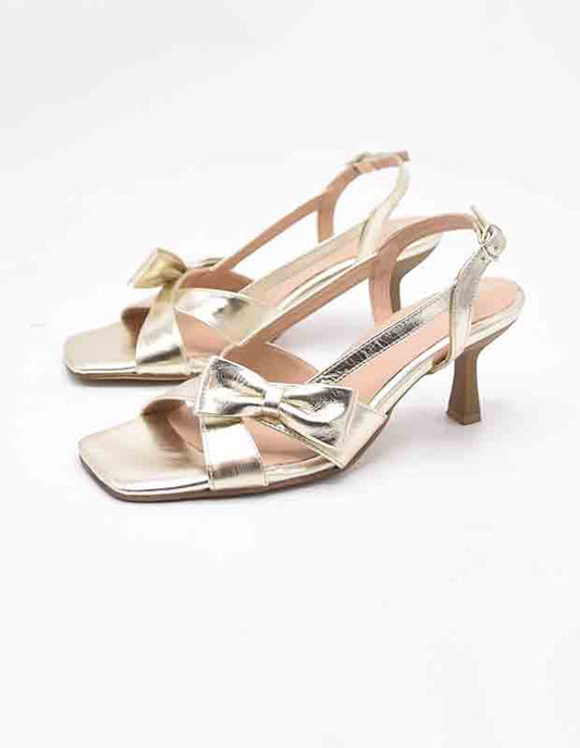 סנדל פפיונה