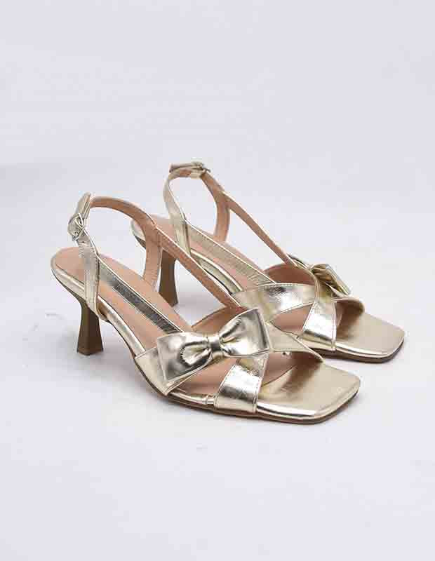 סנדל פפיונה